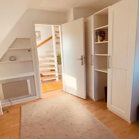 Ueber 2 Etagen Nahe Bvb-stadion Und Westfalenhallen Homestay *